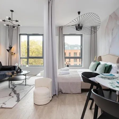 Srodmiescie Akademia Muzyczna By Renters *